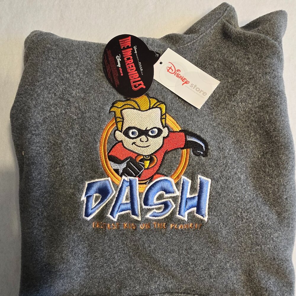 Share NWT Disney Dash Fleece Hoodie Size 10-12 Large The Incredibles